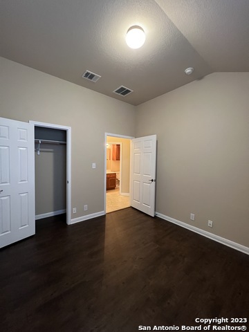 Image 36 of 45 For 24431 Flint Crk