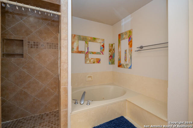 Image 34 of 46 For 19211 Tanoan