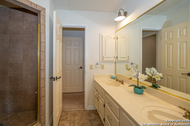 Image 43 of 46 For 19211 Tanoan