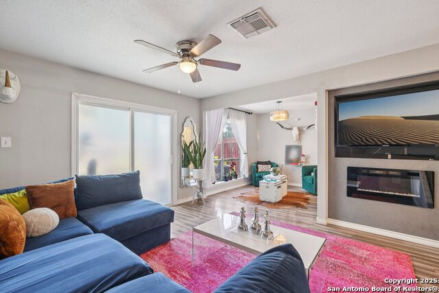 Image 10 of 52 For 12008 Ashrock