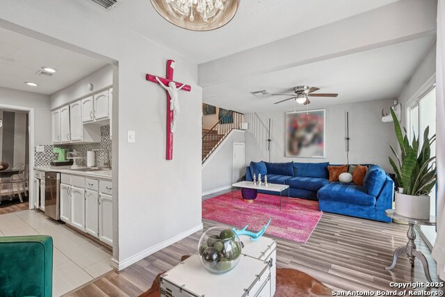 Image 16 of 52 For 12008 Ashrock