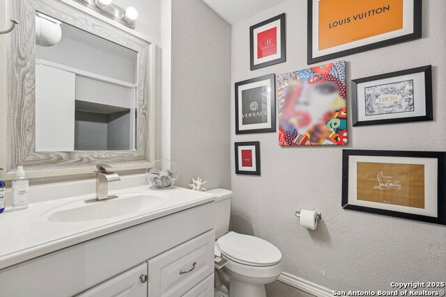 Image 24 of 52 For 12008 Ashrock