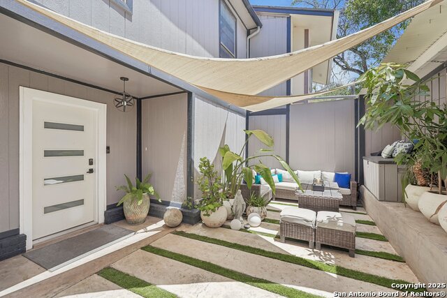 Image 3 of 52 For 12008 Ashrock