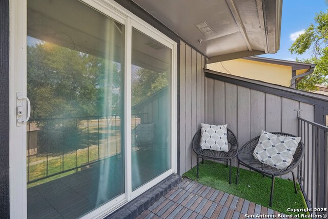 Image 36 of 52 For 12008 Ashrock