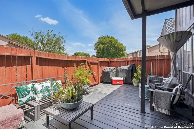 Image 44 of 52 For 12008 Ashrock