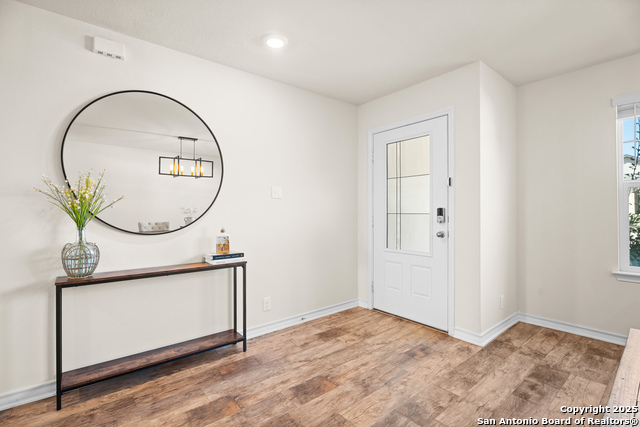 Image 4 of 18 For 6816 Encore Oaks