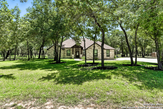 Details for 309 Hickory Trail, La Vernia, TX 78121