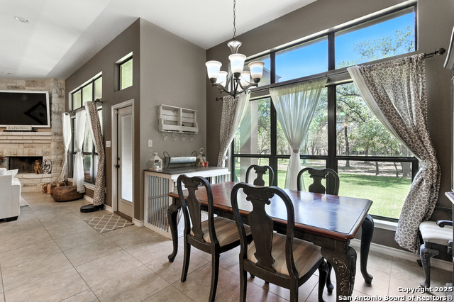 Listing photo id 23 for 309 Hickory Trail