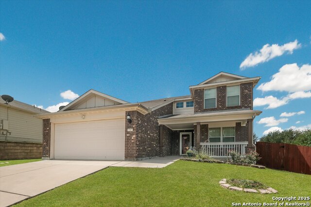 Listing photo id 0 for 3717 Greenridge