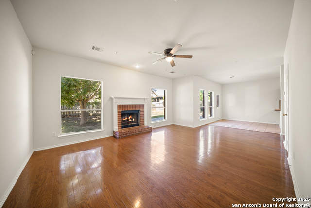 Image 10 of 40 For 4311 Acorn Creek