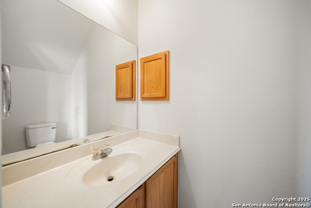 Image 20 of 40 For 4311 Acorn Creek