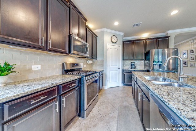 Image 6 of 23 For 10610 Alys Way
