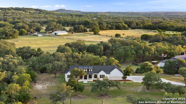 Image 2 of 48 For 198 Sabinas Creek Ranch Rd