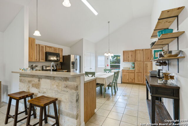 Image 4 of 26 For 2720 Golf Drive