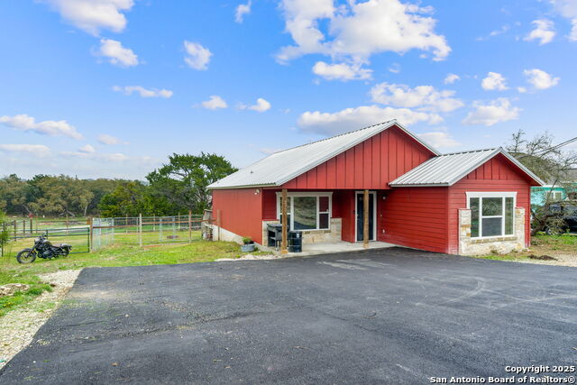 Image 9 of 26 For 2720 Golf Drive