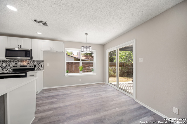 Image 17 of 43 For 7110 Spring Drops