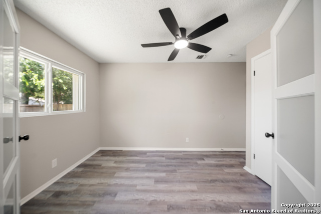 Image 19 of 43 For 7110 Spring Drops