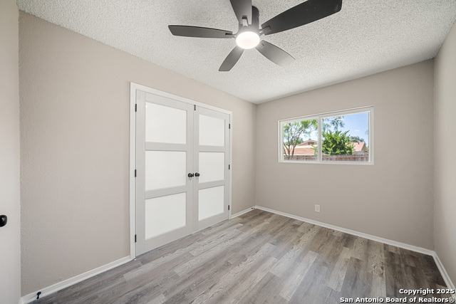 Image 21 of 43 For 7110 Spring Drops