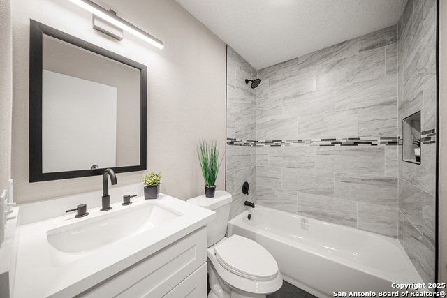 Image 28 of 43 For 7110 Spring Drops