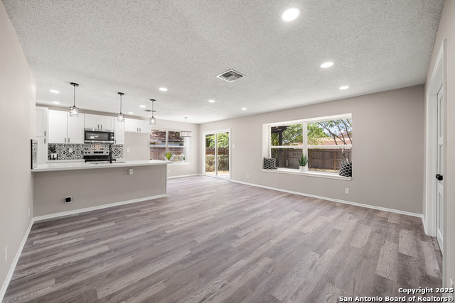 Image 7 of 43 For 7110 Spring Drops