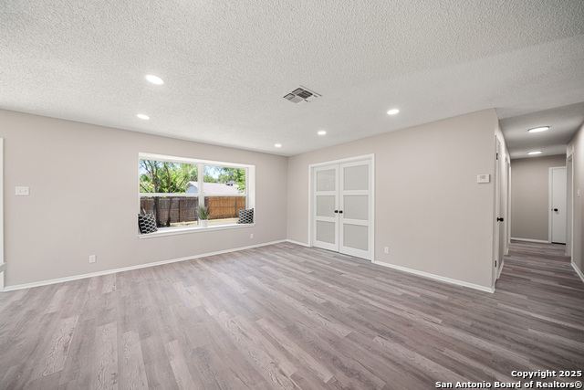 Image 9 of 43 For 7110 Spring Drops