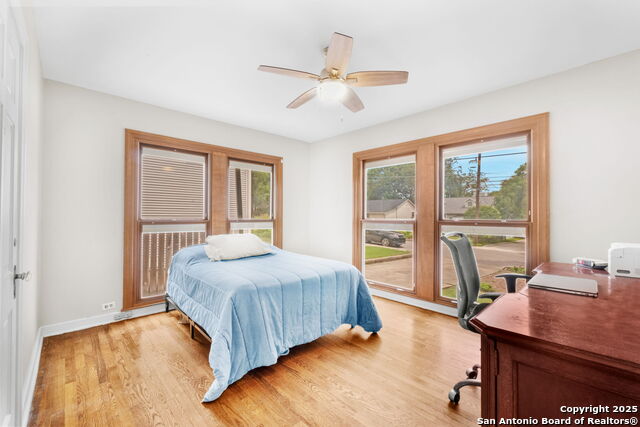 Image 19 of 27 For 135 Corona Avenue