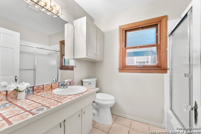 Image 20 of 27 For 135 Corona Avenue