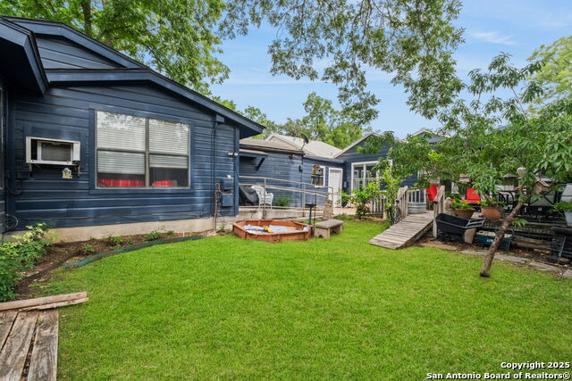 Image 25 of 27 For 135 Corona Avenue