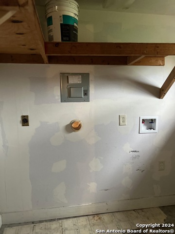 Image 12 of 14 For 275 Brandywine Ave
