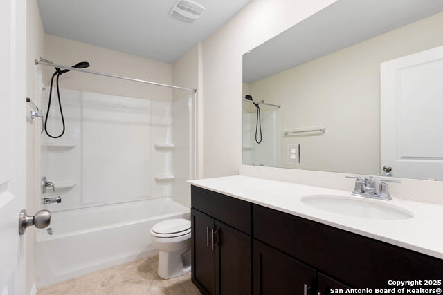 Image 23 of 28 For 7320 Playa Xing