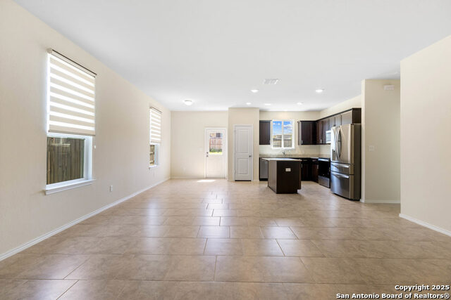 Image 7 of 28 For 7320 Playa Xing