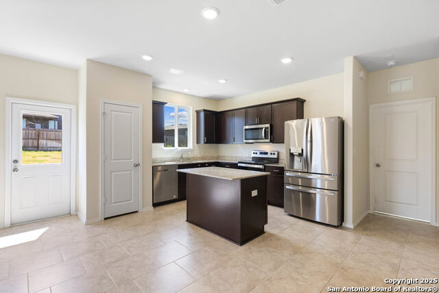 Image 8 of 28 For 7320 Playa Xing