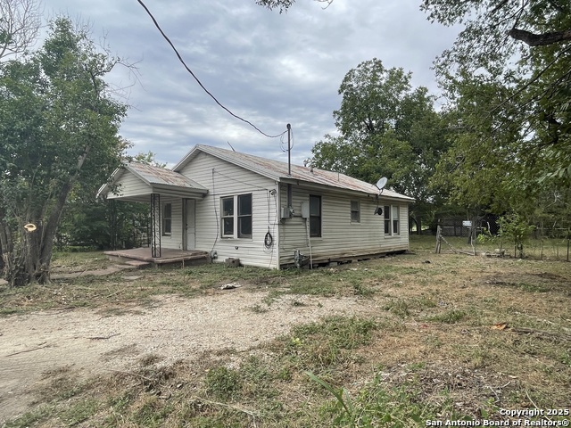Details for 524 Avenue B, Seguin, TX 78155