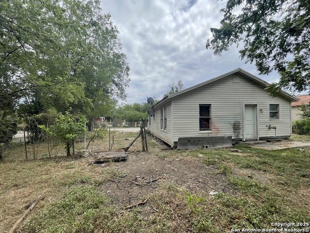 Image 10 of 38 For 524 Avenue B