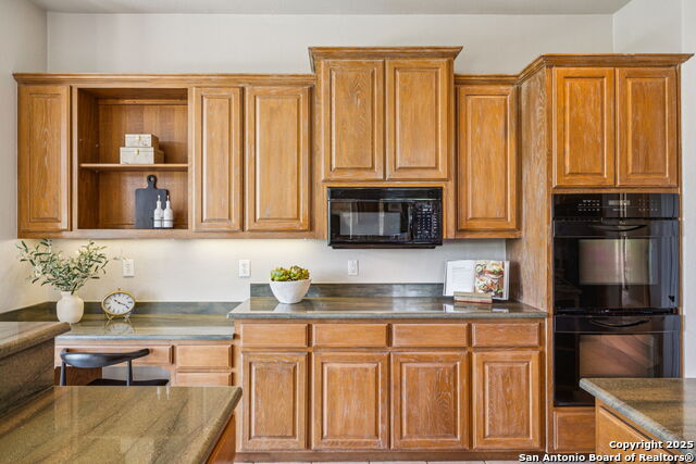 Image 26 of 64 For 24434 Blanco Rd