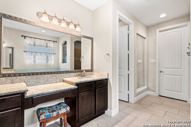 Image 16 of 39 For 2465 Kookaburra