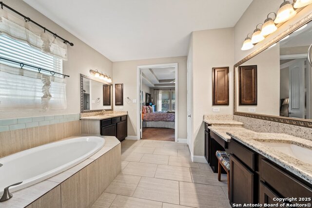 Image 17 of 39 For 2465 Kookaburra