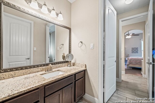 Image 23 of 39 For 2465 Kookaburra