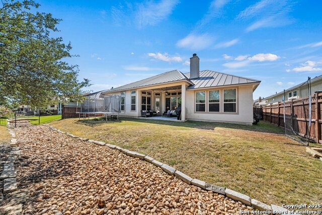 Image 29 of 39 For 2465 Kookaburra