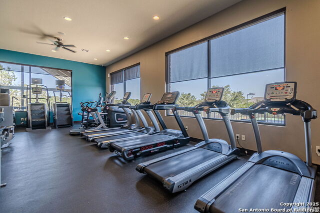 Image 37 of 39 For 2465 Kookaburra