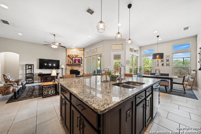 Image 8 of 39 For 2465 Kookaburra