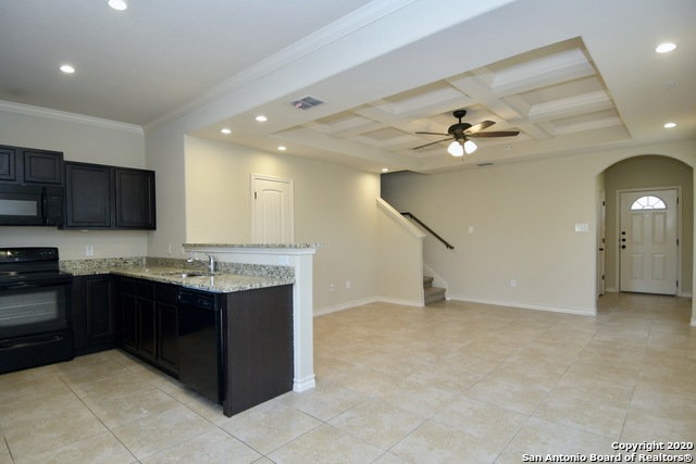 Image 3 of 14 For 6627 Arancione Ave  104