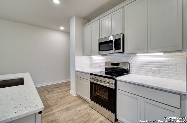 Image 5 of 20 For 235 Red Arrow