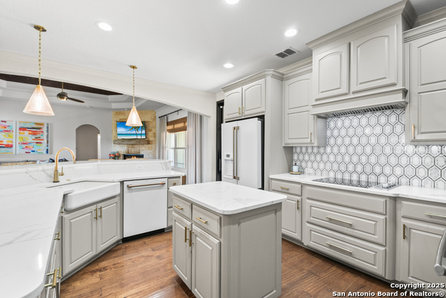 Image 18 of 54 For 875 Shepherds Ranch