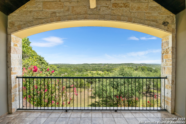 Image 36 of 54 For 875 Shepherds Ranch