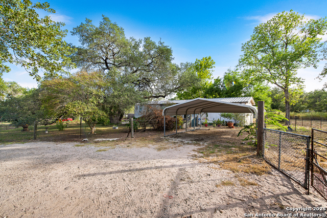 Image 17 of 21 For 23805 Hackberry Point