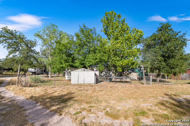 Image 19 of 21 For 23805 Hackberry Point