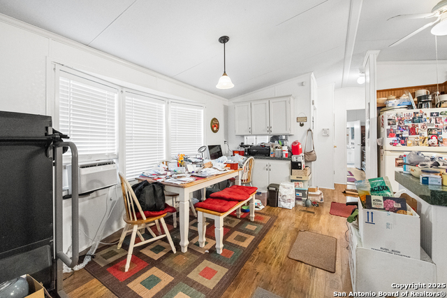 Image 8 of 21 For 23805 Hackberry Point