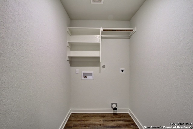 Image 10 of 23 For 225 Red Arrow