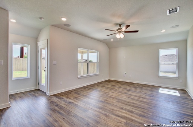 Image 4 of 23 For 225 Red Arrow